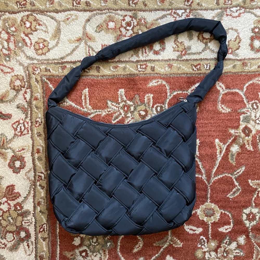 House of Harlow 1960 Khloe Nylon Woven Tote Black